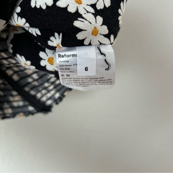 Reformation Elaine Square Neck Top in Daisy Chain - Picture 5 of 6